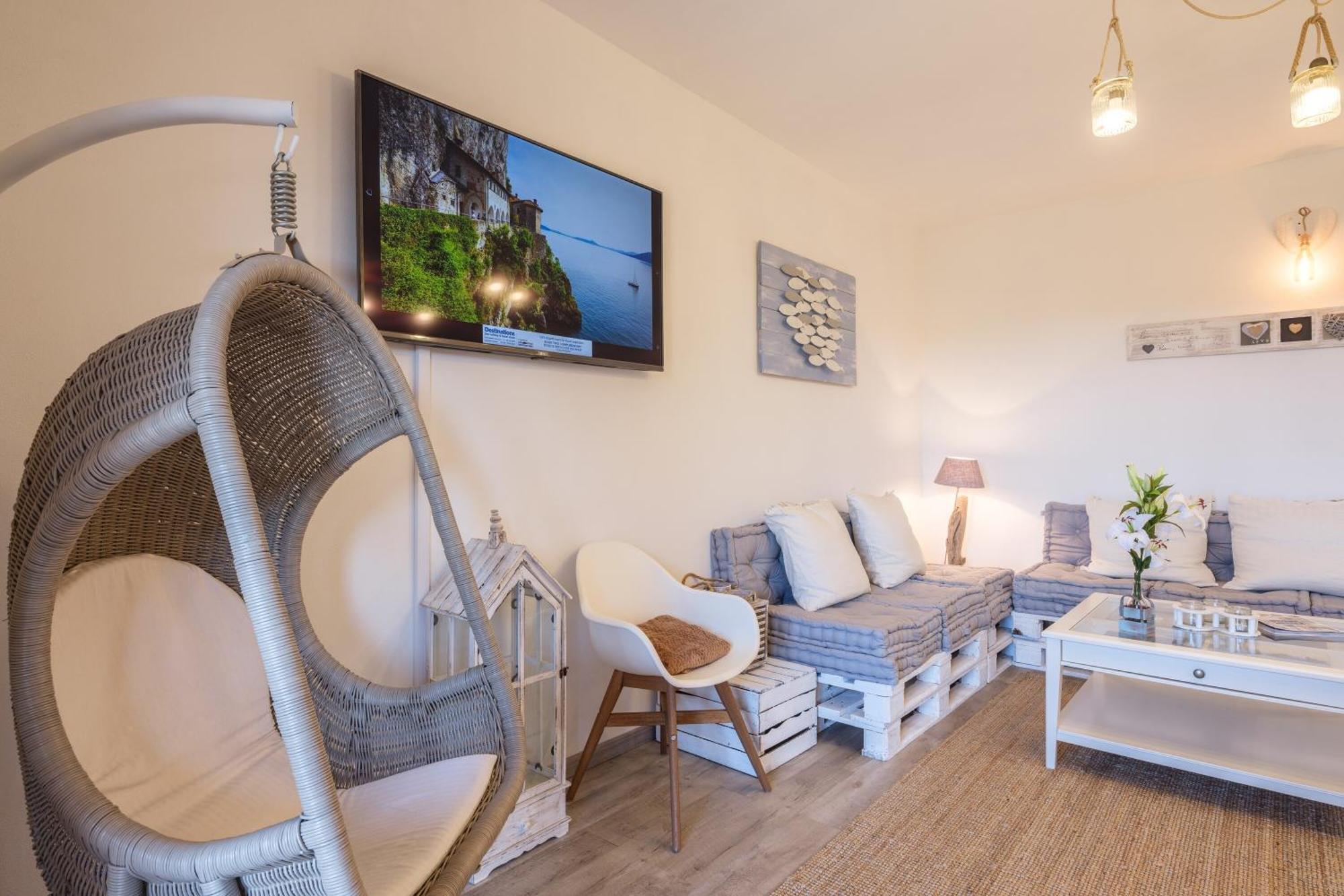 La Luna Nel Lago Lake View Garden - Happy Rentals Ispra Eksteriør bilde