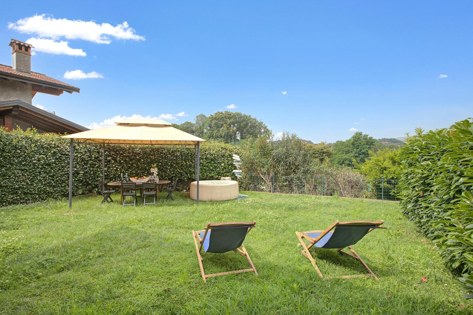 La Luna Nel Lago Lake View Garden - Happy Rentals Ispra Eksteriør bilde